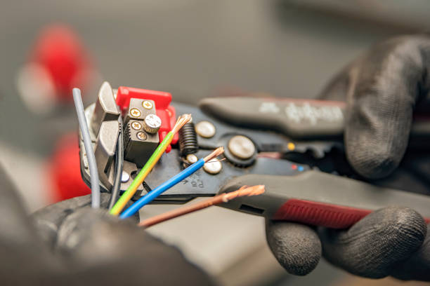 Best Affordable Electrician  in Maybrook, NY